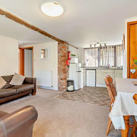 Tawny * بيكرينغ